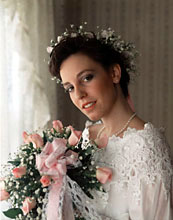 Massachusetts wedding photographers, Acclaim Professional Photography, Bride Formal Portrait.